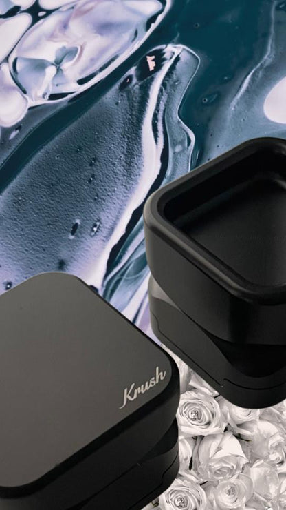 KRUSH 3.0 metall grinder, 3 deler.